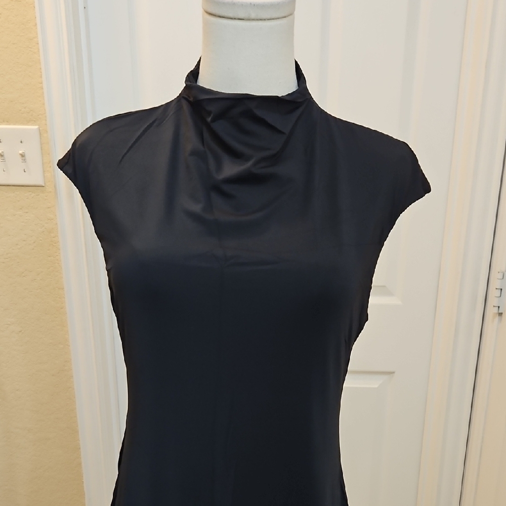 Sophisticated Black High Mock Neck Cap Sleeve Maxi Dress Size Medium - Picture 3 of 9